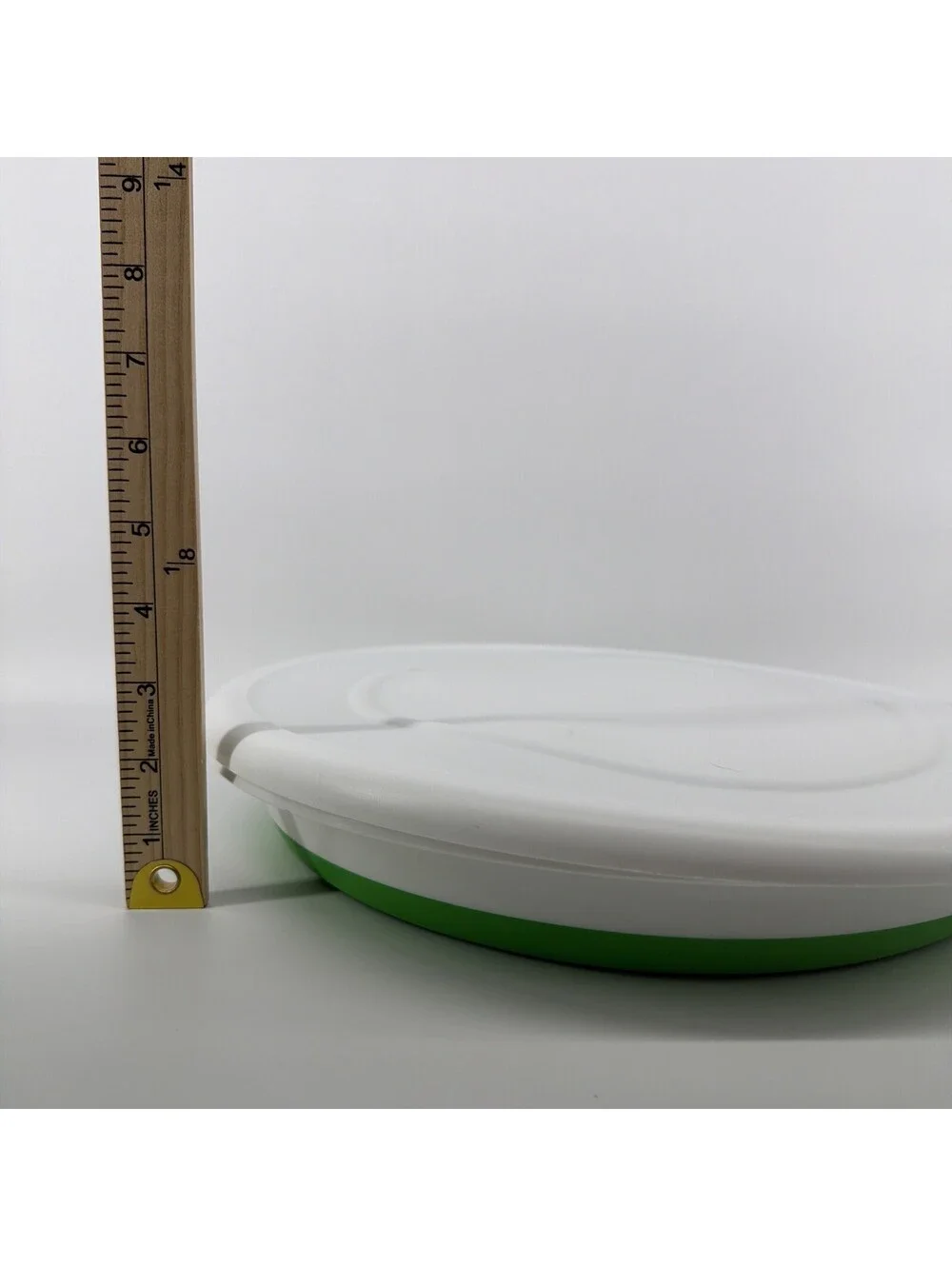 Pampered Chef Collapsible Serving Bowl 4 & 2 Qt Silicone Green White Lid